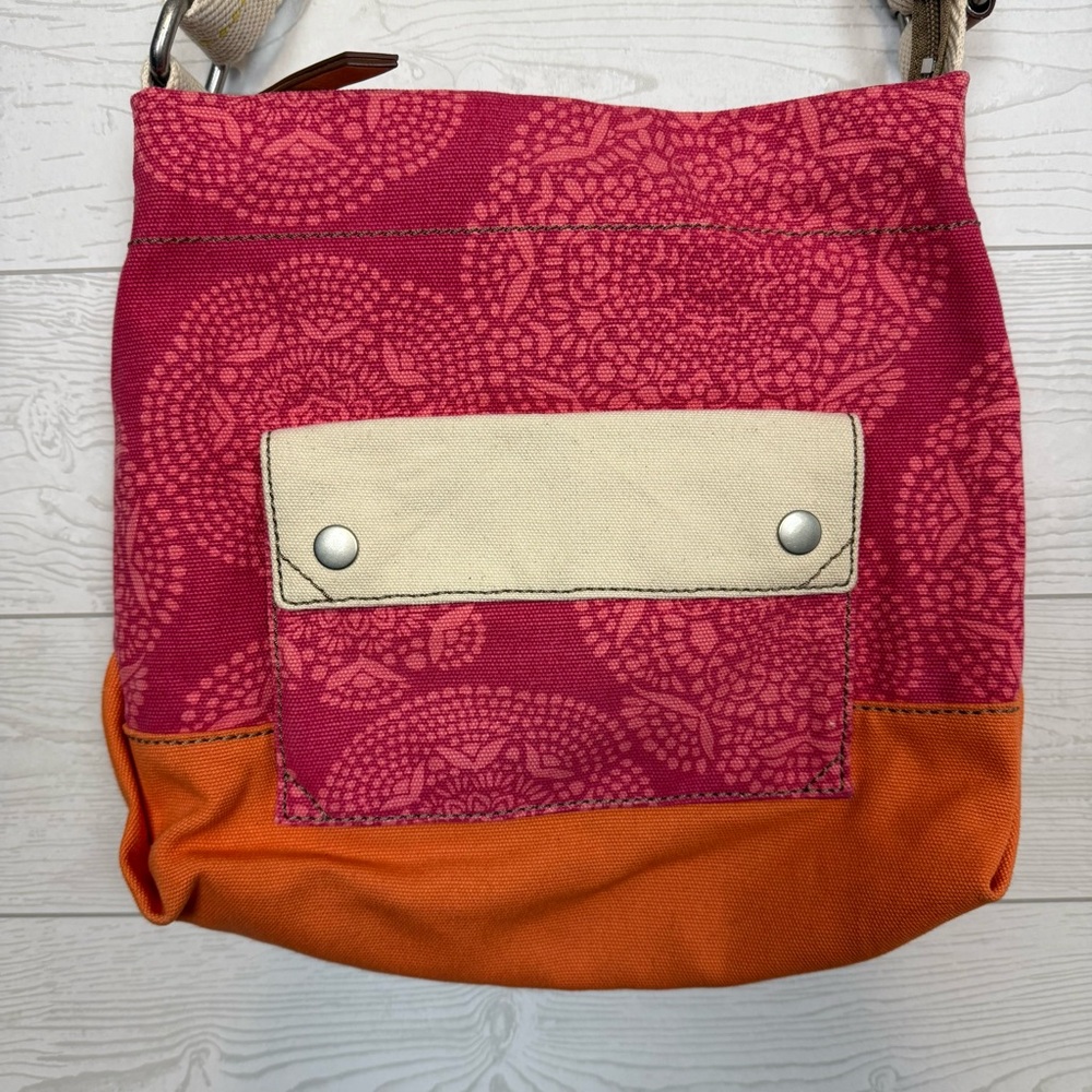 Fossil Lena Canvas Crossbody Pink/Orange Medallion Floral Purse - Picture 2 of 10